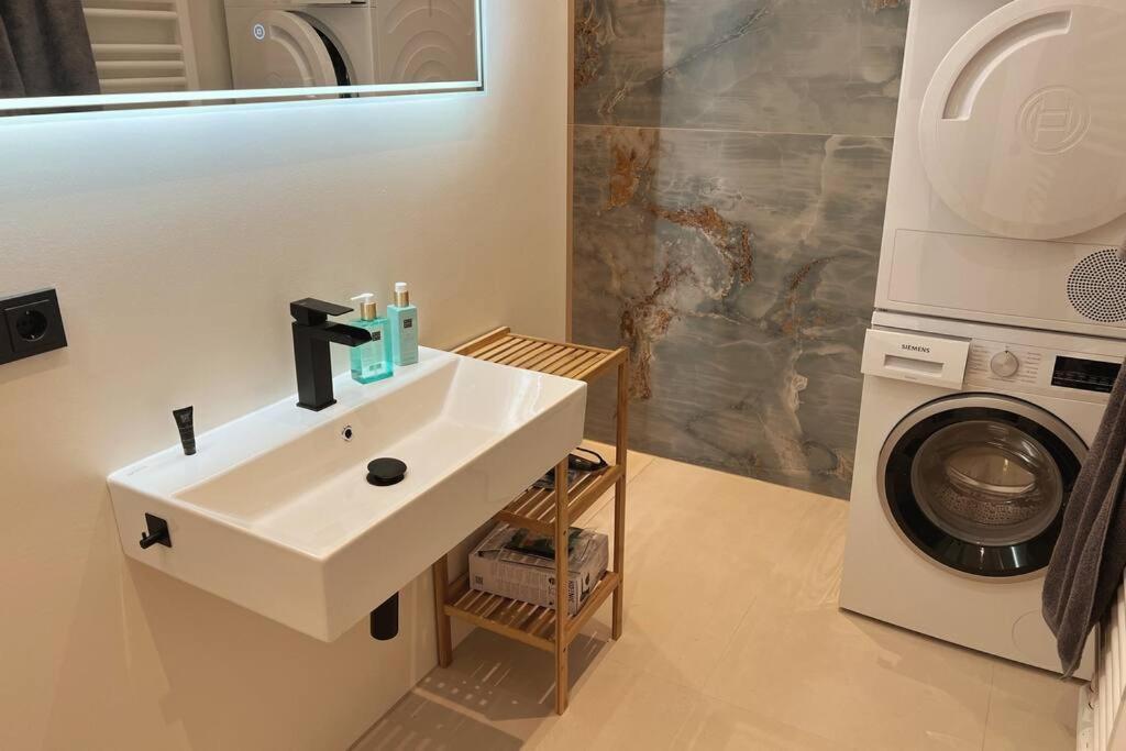 Soul-Apartment Balkon Privatparkplatz 2 Boxspringbetten 55Zoll Tv Wlan Leipzig Exterior foto